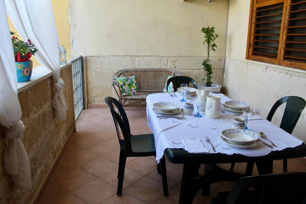 Lo Yacht Hotel Porto Cesareo Bagian luar foto
