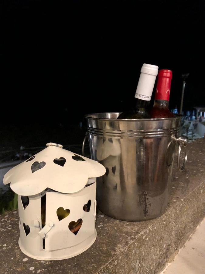 Lo Yacht Hotel Porto Cesareo Bagian luar foto